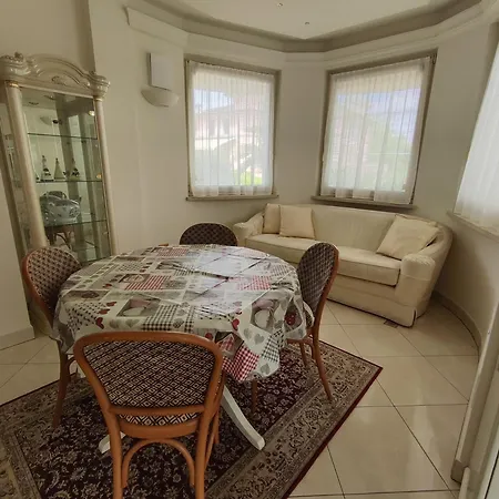Luxury Con Piscina, Terrazze Vista E Parcheggio Desenzano del Garda